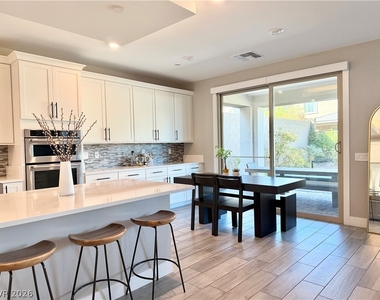 12422 Foxtail Run Avenue - Photo Thumbnail 17