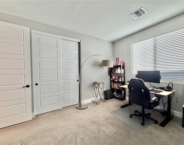 12422 Foxtail Run Avenue - Photo Thumbnail 50