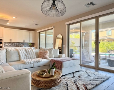 12422 Foxtail Run Avenue - Photo Thumbnail 13