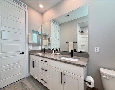 12422 Foxtail Run Avenue - Photo Thumbnail 48