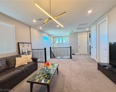 12422 Foxtail Run Avenue - Photo Thumbnail 25