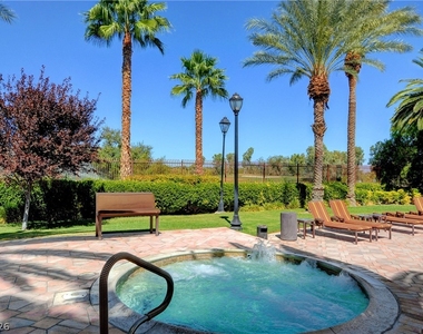 2050 W Warm Springs Road - Photo Thumbnail 16