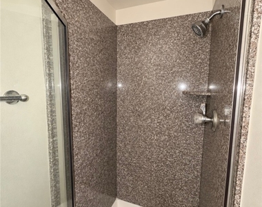 4361 Alexis Drive - Photo Thumbnail 6