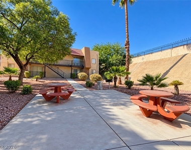 4361 Alexis Drive - Photo Thumbnail 12