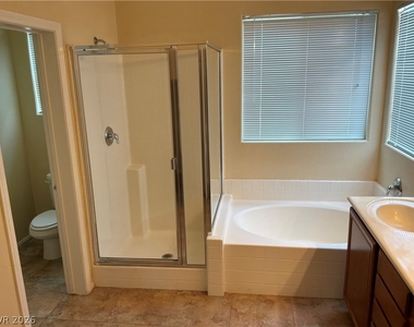 5150 Silent Valley Avenue - Photo Thumbnail 15