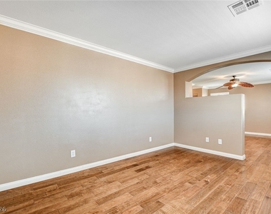 9346 Horse Canyon Drive - Photo Thumbnail 13