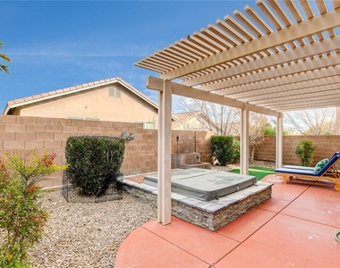 9346 Horse Canyon Drive - Photo Thumbnail 46