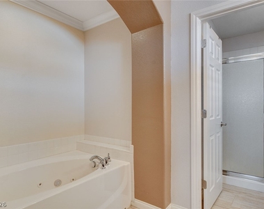 9346 Horse Canyon Drive - Photo Thumbnail 34
