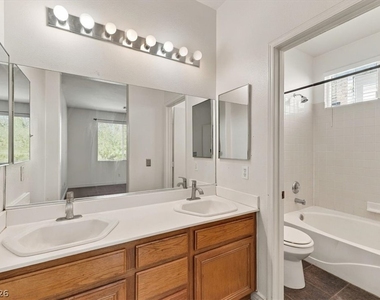 10500 Jeremy Pointe Avenue - Photo Thumbnail 9
