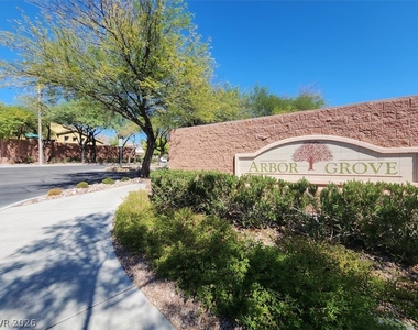 10500 Jeremy Pointe Avenue - Photo Thumbnail 20