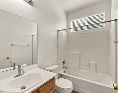 10500 Jeremy Pointe Avenue - Photo Thumbnail 13