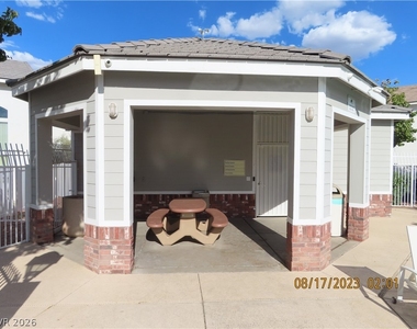 1561 Tillman Falls Avenue - Photo Thumbnail 37