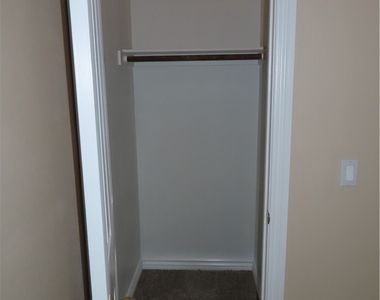 1561 Tillman Falls Avenue - Photo Thumbnail 23