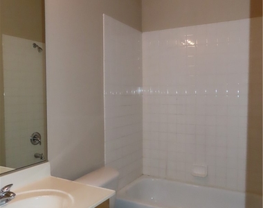 1561 Tillman Falls Avenue - Photo Thumbnail 19