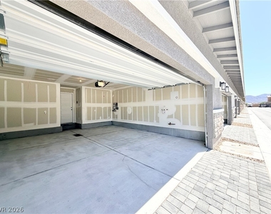 930 Black Heron Street - Photo Thumbnail 35