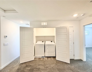 930 Black Heron Street - Photo Thumbnail 23