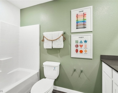 915 Pink Sugarbird Street - Photo Thumbnail 38