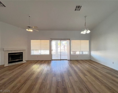 4226 Inglewood Point Street - Photo Thumbnail 2