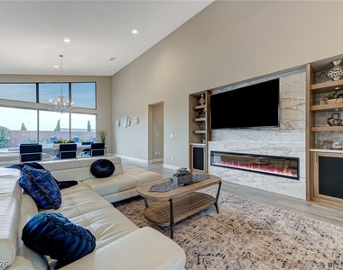 6832 Apogee Ridge Court - Photo Thumbnail 6