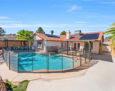 741 Autumn Moon Drive - Photo Thumbnail 20