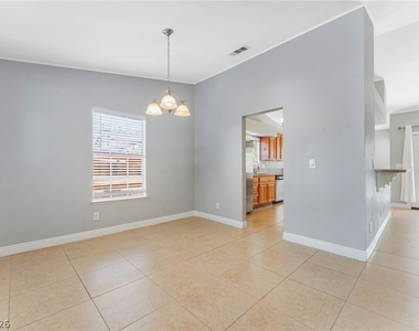 741 Autumn Moon Drive - Photo Thumbnail 9