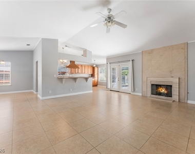 741 Autumn Moon Drive - Photo Thumbnail 4