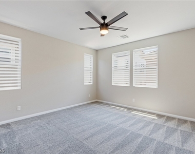 789 Cottonwood Hill Place - Photo Thumbnail 17