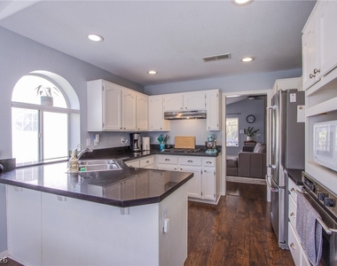 1525 Imperial Cup Drive - Photo Thumbnail 7