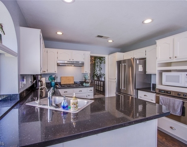 1525 Imperial Cup Drive - Photo Thumbnail 8