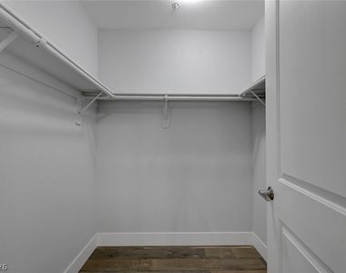 9050 W Warm Springs Road - Photo Thumbnail 23