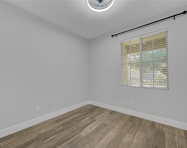 9050 W Warm Springs Road - Photo Thumbnail 24