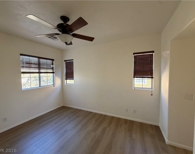 8130 Amy Springs Street - Photo Thumbnail 22