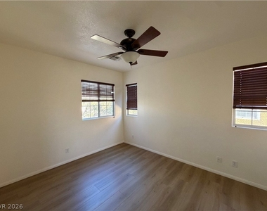 8130 Amy Springs Street - Photo Thumbnail 21