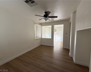 8130 Amy Springs Street - Photo Thumbnail 4