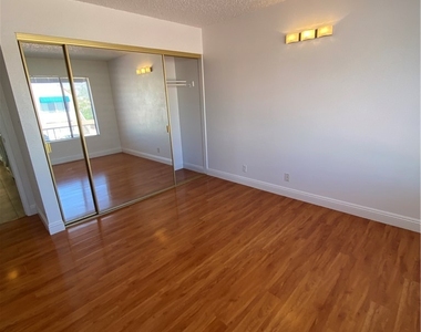 4351 Gannet Circle - Photo Thumbnail 22