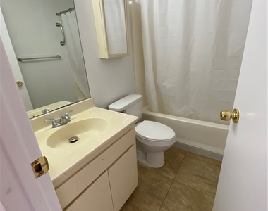 4351 Gannet Circle - Photo Thumbnail 18