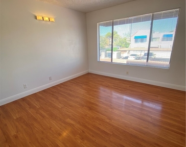 4351 Gannet Circle - Photo Thumbnail 19