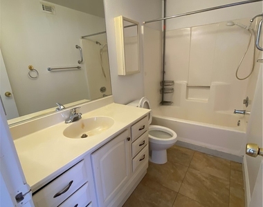 4351 Gannet Circle - Photo Thumbnail 13