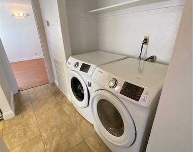4351 Gannet Circle - Photo Thumbnail 17
