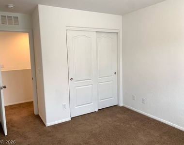7752 Broadloom Court - Photo Thumbnail 25