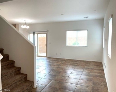 7752 Broadloom Court - Photo Thumbnail 1