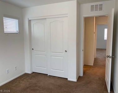 7752 Broadloom Court - Photo Thumbnail 28