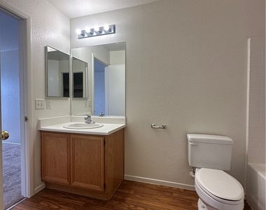 156 Fratelli Avenue - Photo Thumbnail 13
