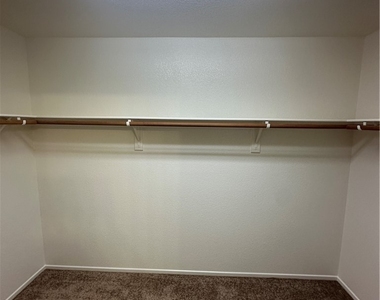 156 Fratelli Avenue - Photo Thumbnail 16