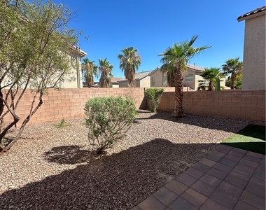 156 Fratelli Avenue - Photo Thumbnail 23