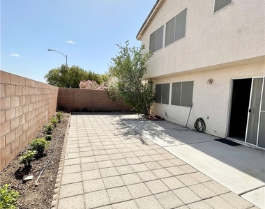 9572 Meridian Park Avenue - Photo Thumbnail 16