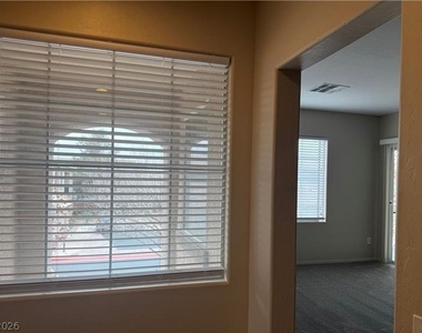 6635 Flaminian Lane - Photo Thumbnail 6