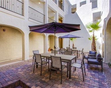 2555 Hampton Road - Photo Thumbnail 9