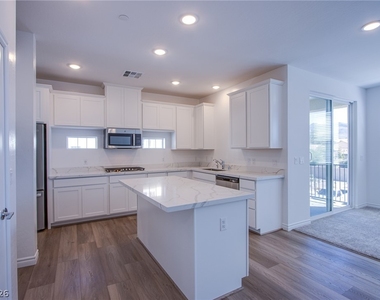 2555 Hampton Road - Photo Thumbnail 31