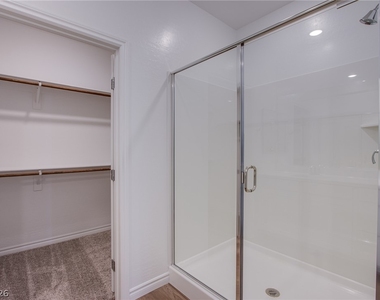 2555 Hampton Road - Photo Thumbnail 18